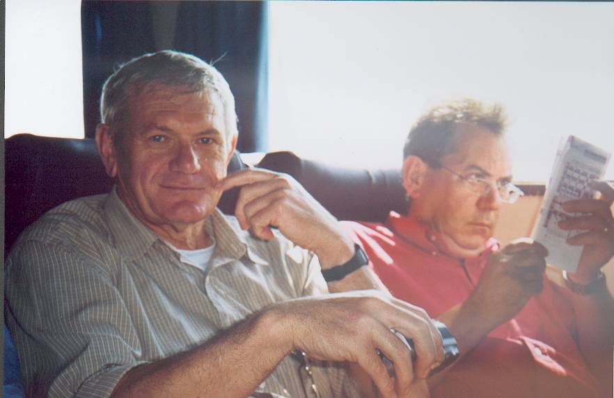 2 hommes